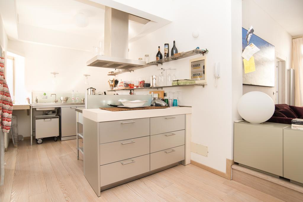 Ghetto Modern Apt For 4, Venice Appartement Buitenkant foto