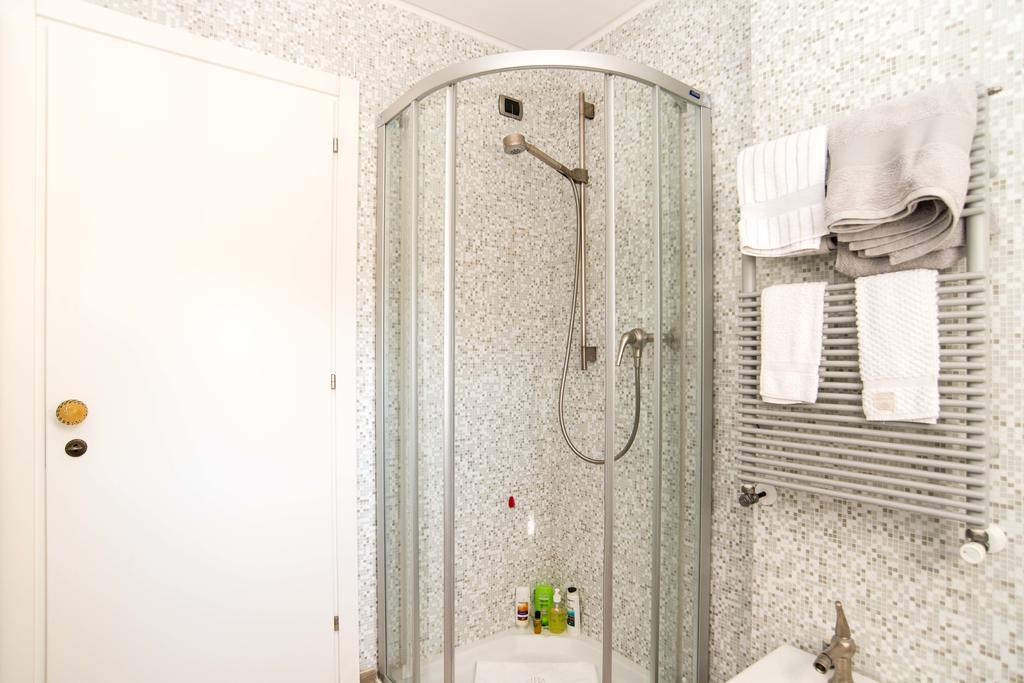 Ghetto Modern Apt For 4, Venice Appartement Buitenkant foto